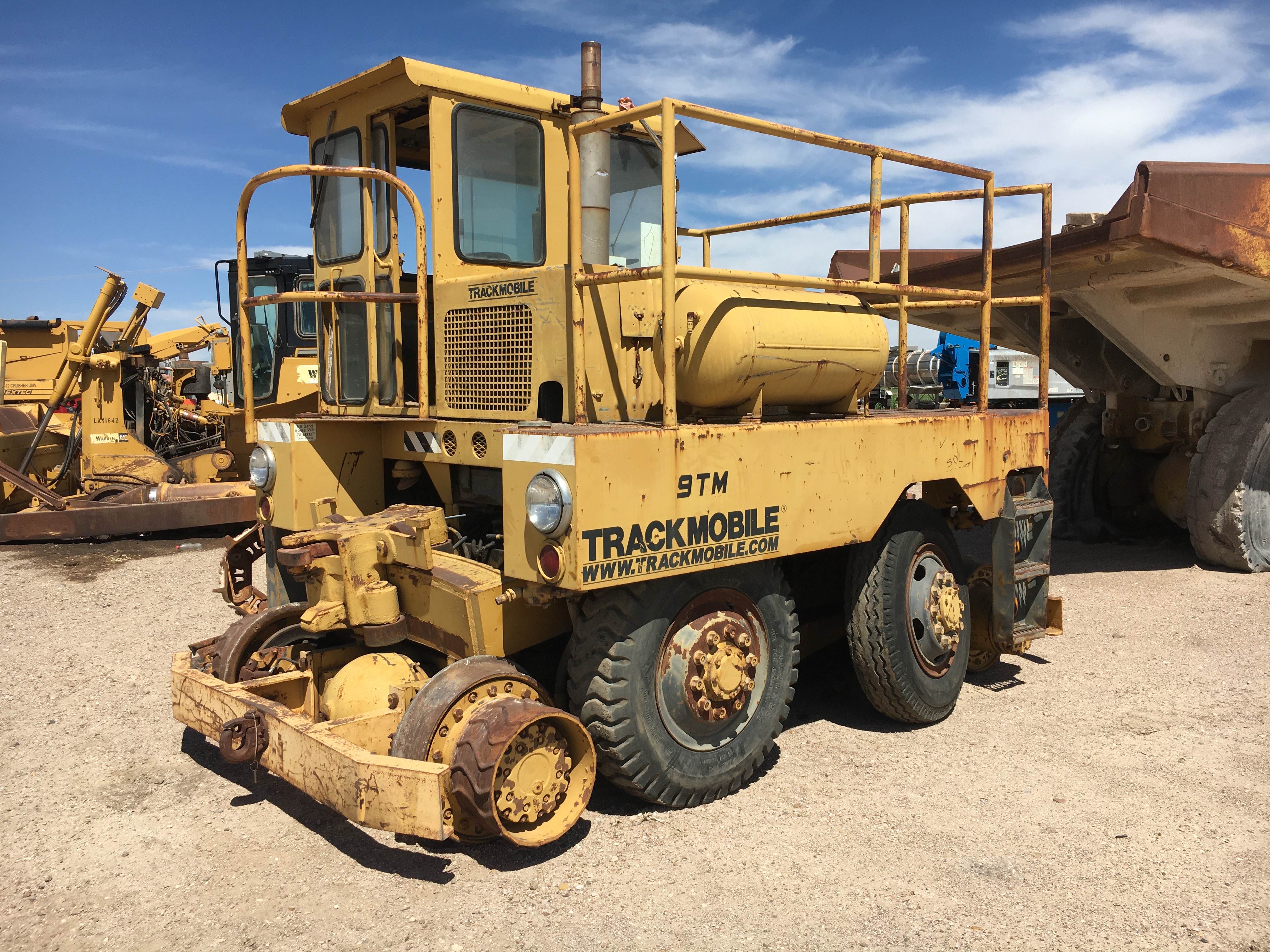 ./imagenes/INVOICE/2019/16754/TRACKMOBILE 9TM (1).JPG